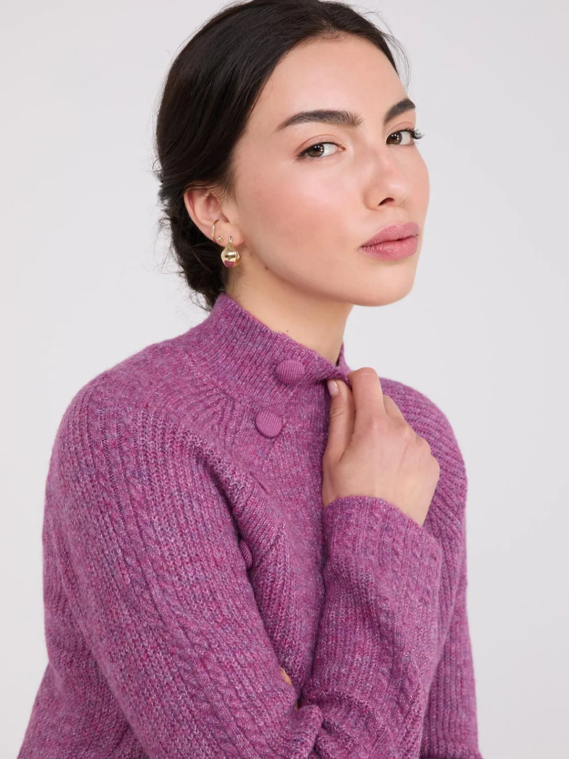 Suzy Shier Long Sleeve|Sweaters & Cardigans>Mock Neck Sweater With Button Details