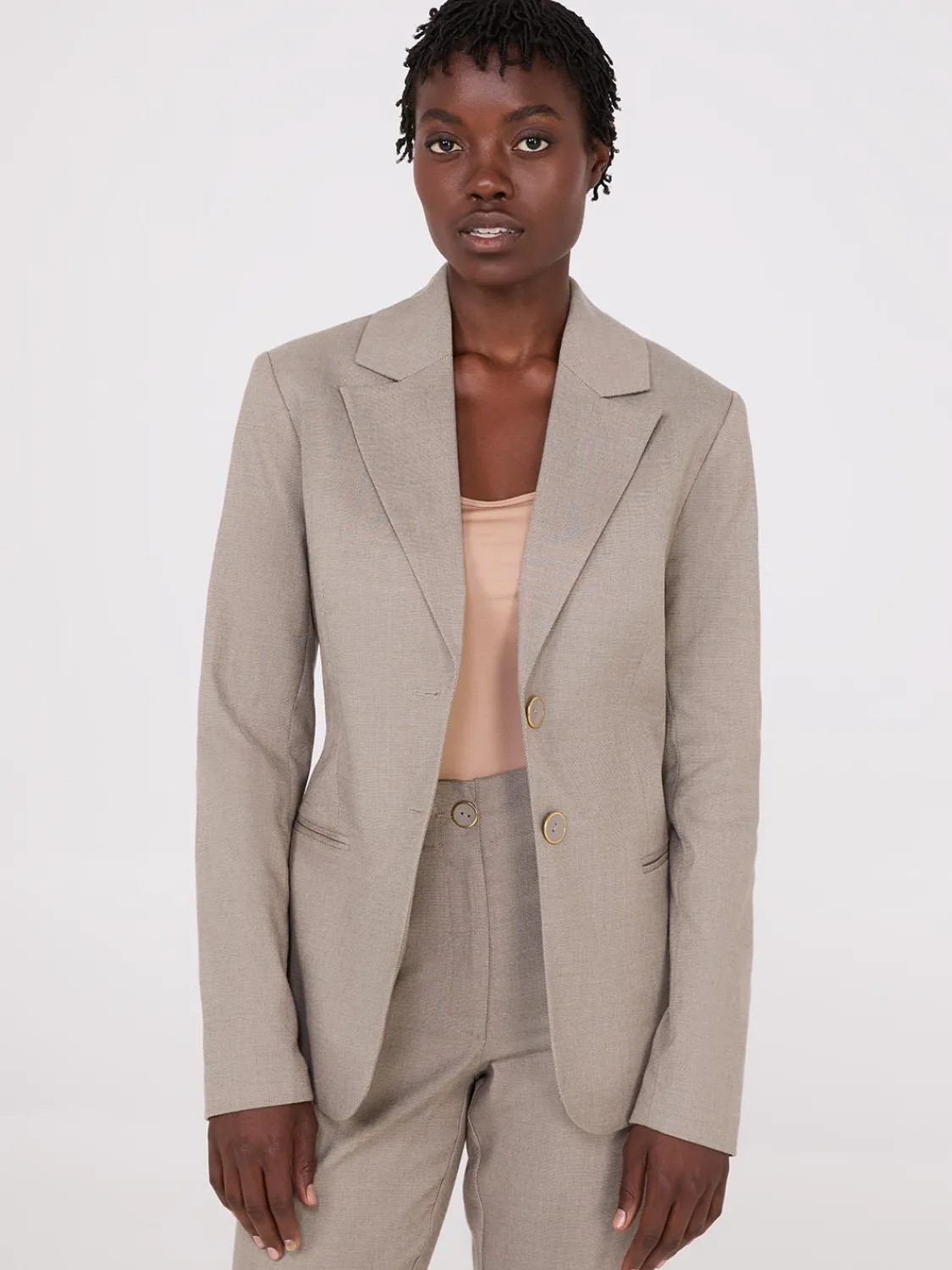Suzy Shier Suiting|Blazers & Vests>Notch Collar 2-Button Blazer