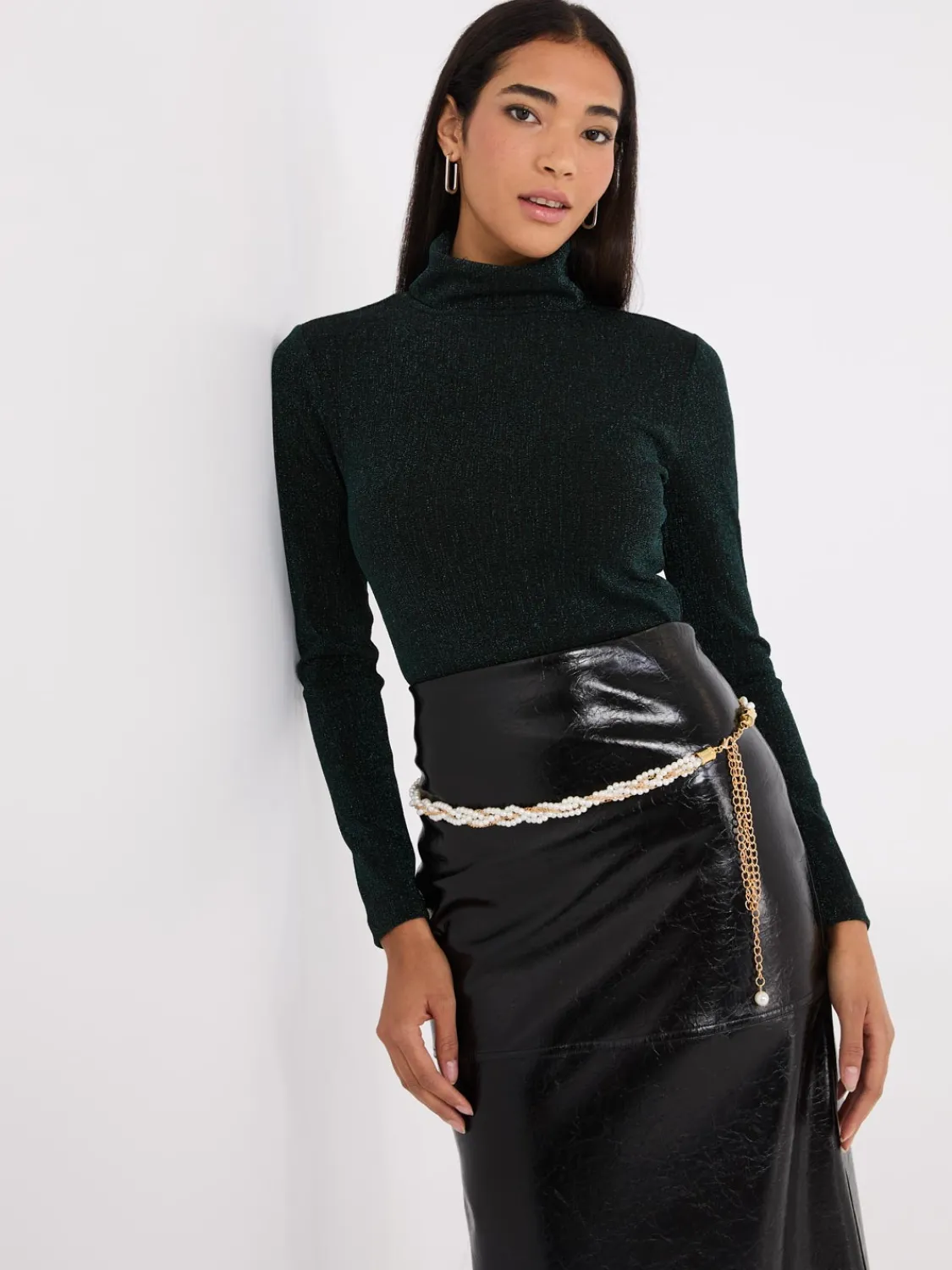Suzy Shier Belts, Handbags & Shoes>Pearl Belt