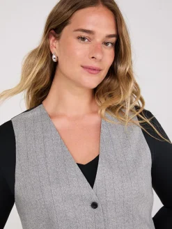 Suzy Shier Suiting|Blazers & Vests>Pinstripe 3-Button Vest