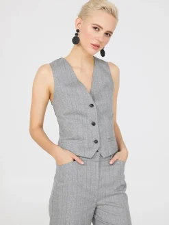 Suzy Shier Suiting|Blazers & Vests><noscript><img width=