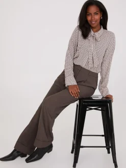 Suzy Shier Tops|Long Sleeve>Plaid Button-Front Chiffon Blouse With Removable Tie