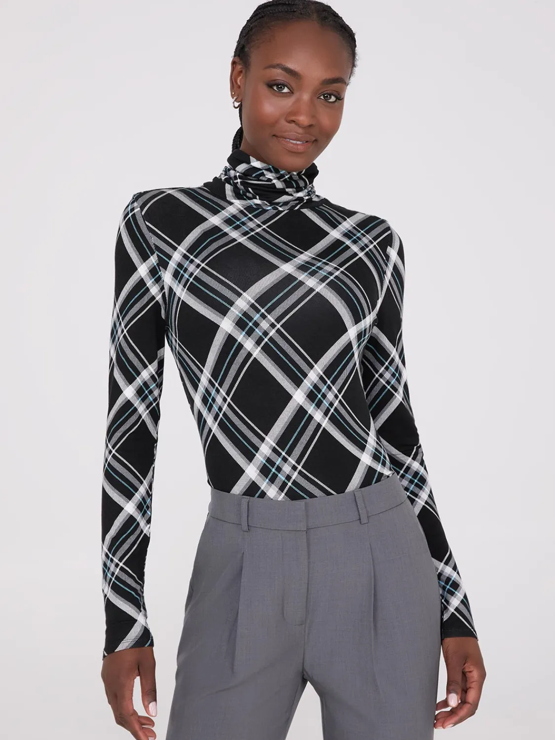 Suzy Shier Suzy Everyday|Long Sleeve>Plaid Long Sleeve Turtleneck Top