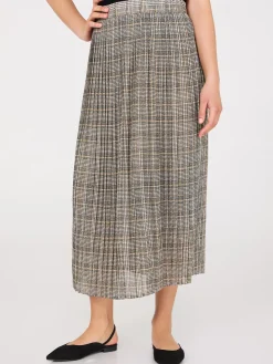 Suzy Shier Skirts>Plaid Pleated Chiffon Skirt