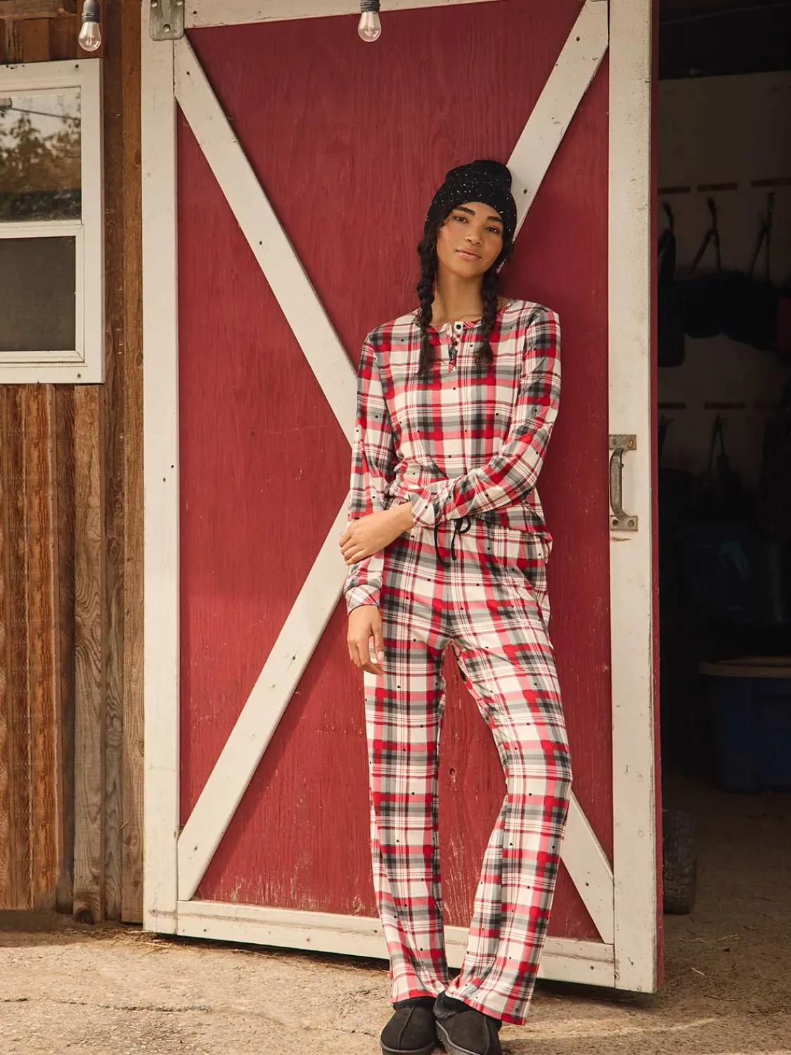 Suzy Shier Lounge & Pjs>Plaid Print Henley Pajama Set