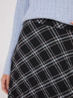 Suzy Shier Skirts><noscript><img width=