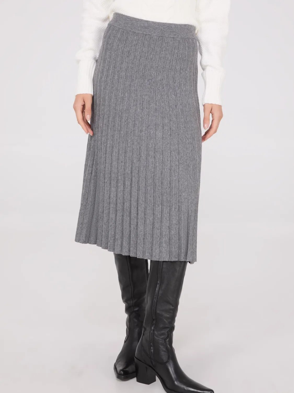 Suzy Shier Skirts>Pleated Knit Sweater Midi Skirt