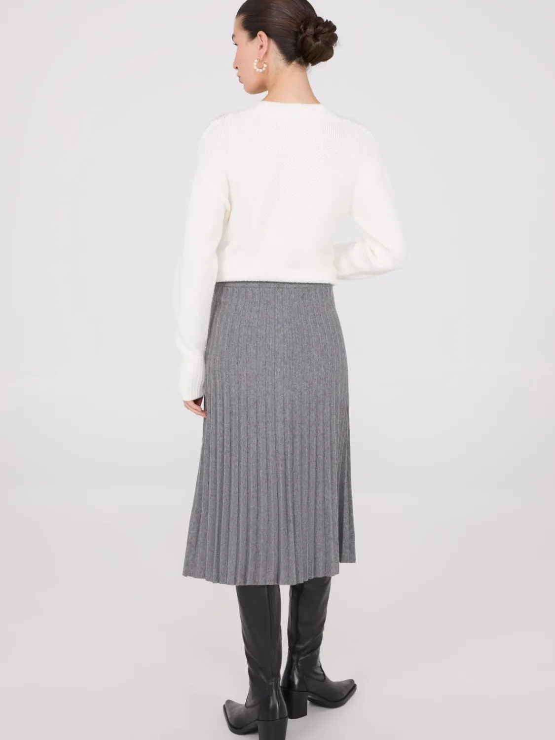 Suzy Shier Skirts>Pleated Knit Sweater Midi Skirt
