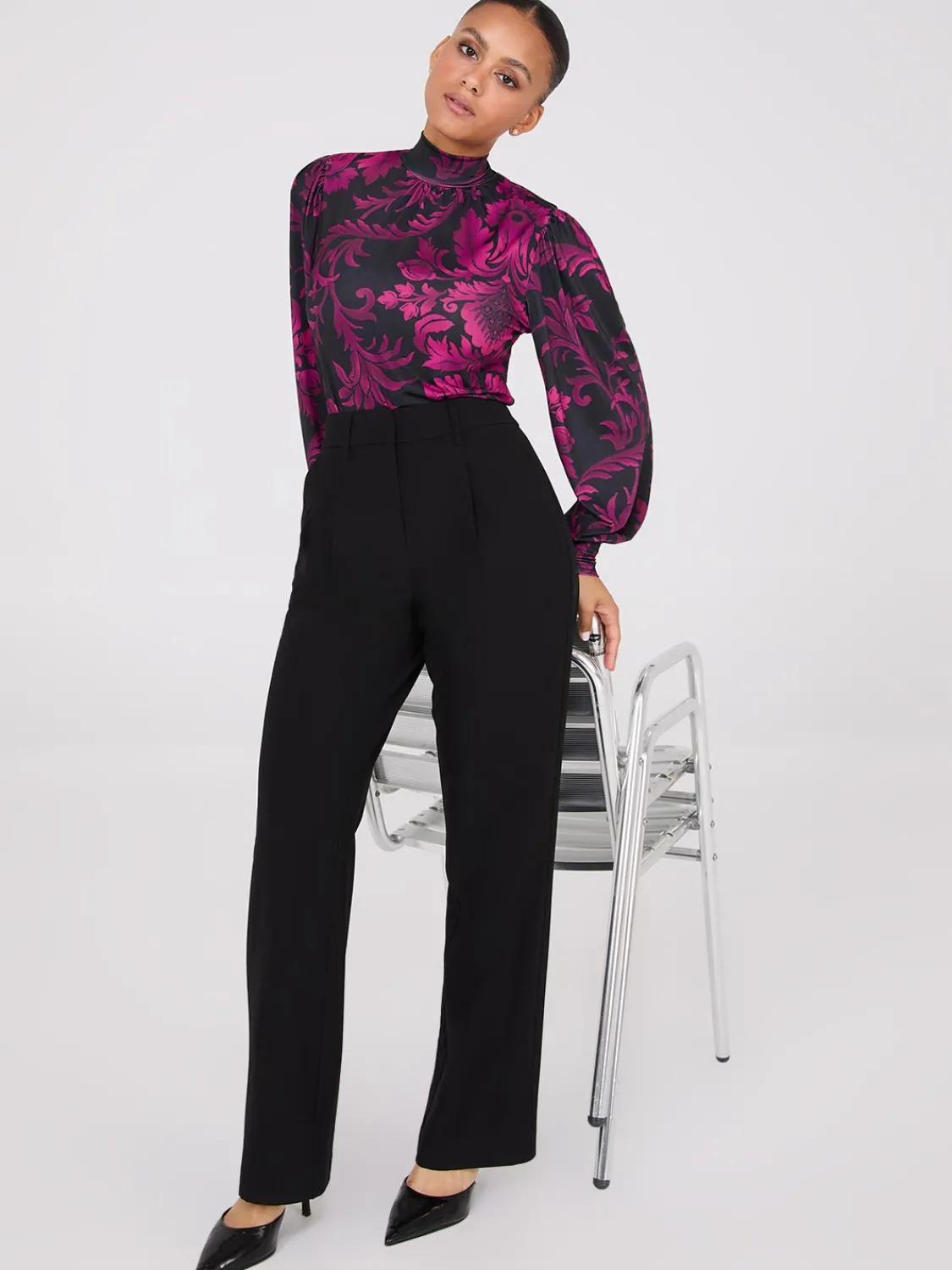 Suzy Shier Tops|Long Sleeve>Printed Long Balloon Sleeve Mock Neck Blouse