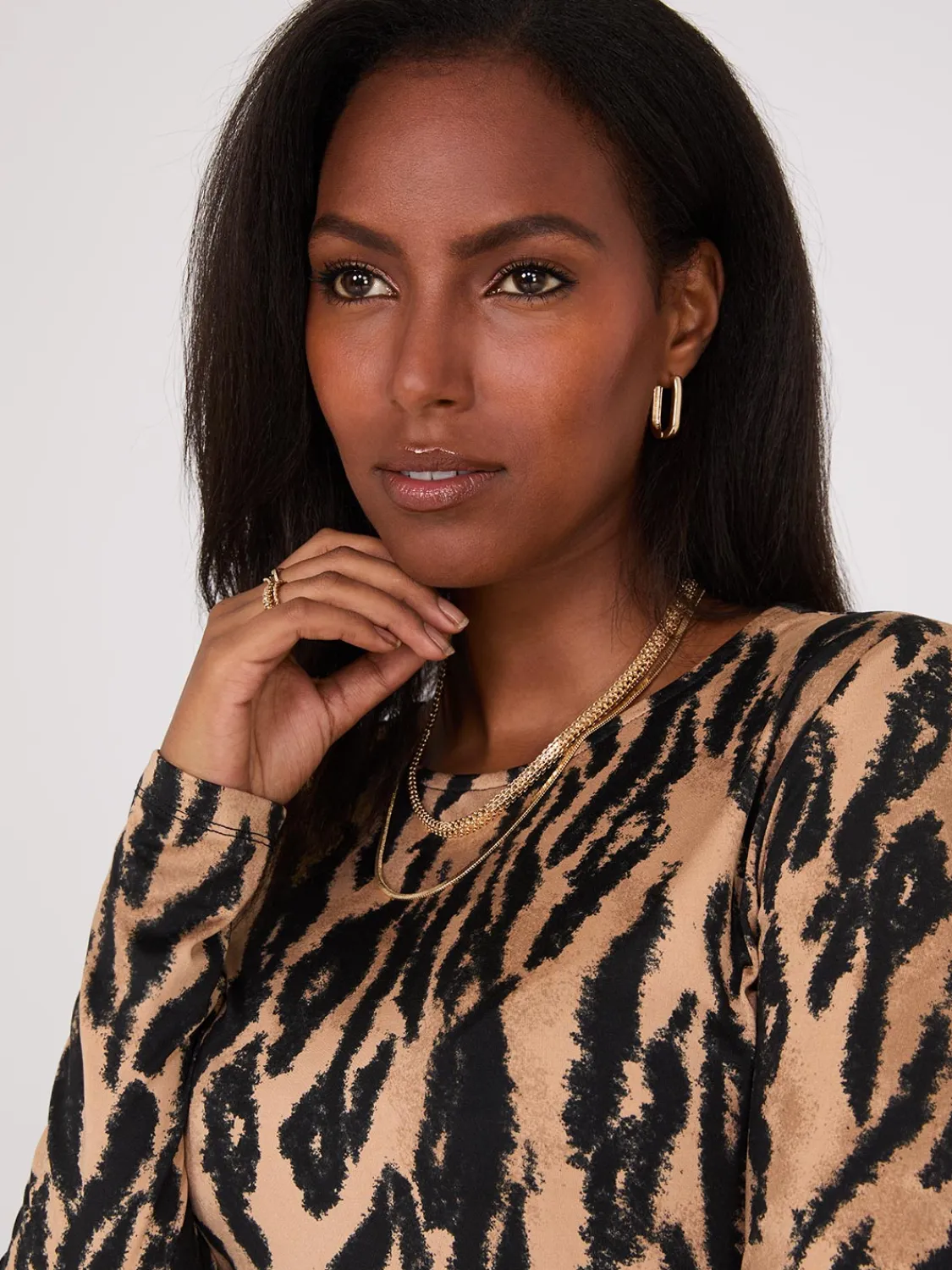 Suzy Shier Tops|Long Sleeve>Printed Long Sleeve Jersey Top
