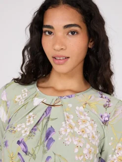 Suzy Shier Tops|Long Sleeve>Printed Long Sleeve Top With Metal Detail