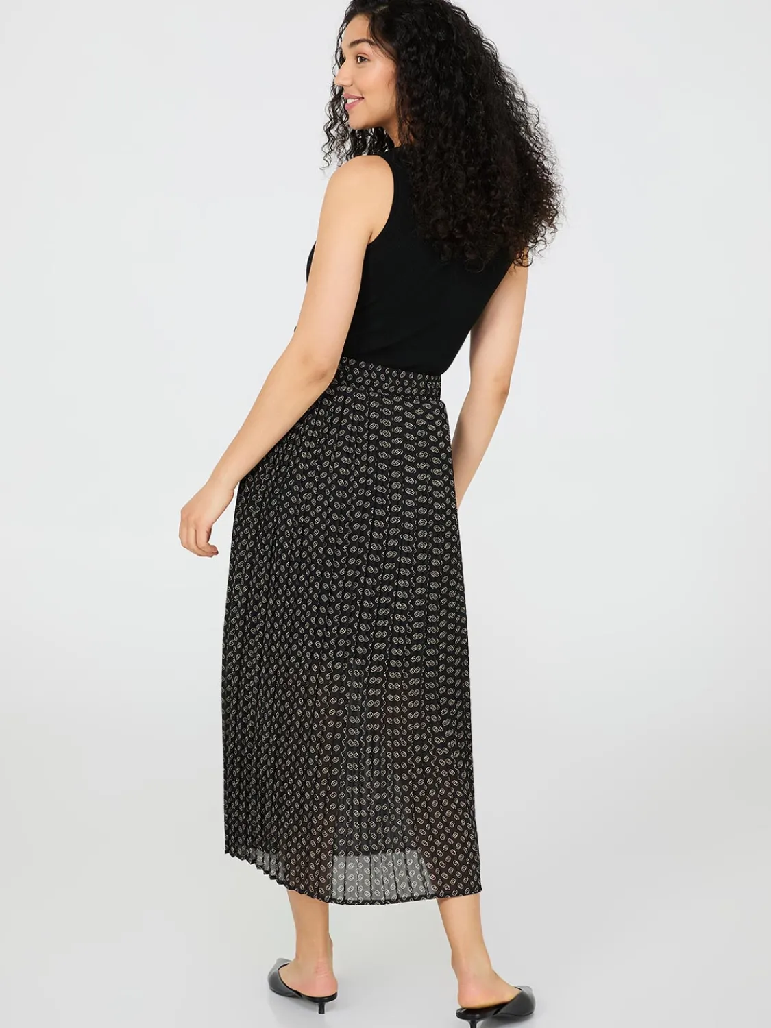 Suzy Shier Skirts>Printed Pleated Chiffon Skirt