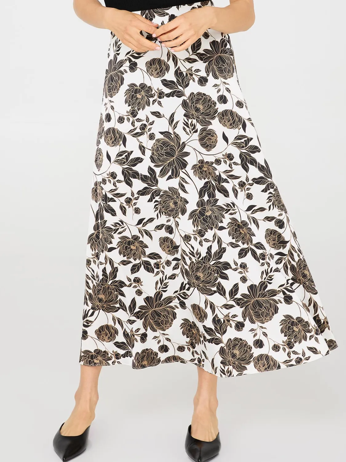 Suzy Shier Skirts>Printed Satin A-Line Skirt