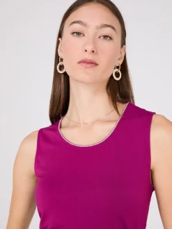 Suzy Shier Tops|Sleeveless>Rhinestone Neckline Sleeveless Top