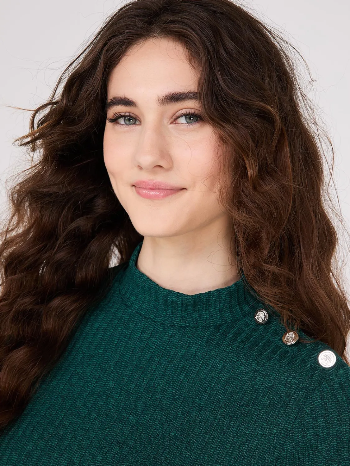 Suzy Shier Short Sleeve>Ribbed Mock Neck Top With Button Details