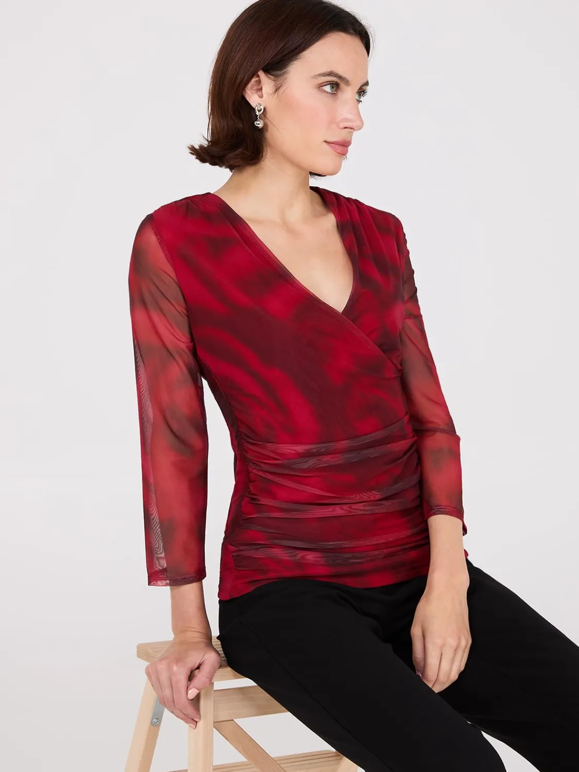Suzy Shier Tops|Long Sleeve>Rose Print Crossover Mesh Top