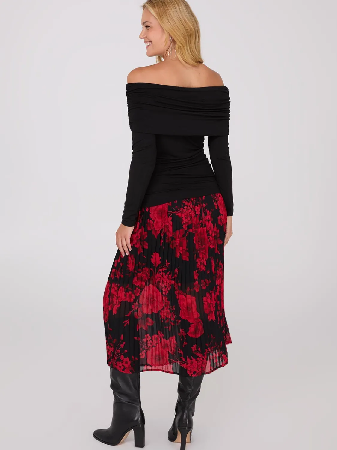 Suzy Shier Tops|Long Sleeve>Ruched Off-The-Shoulder Top