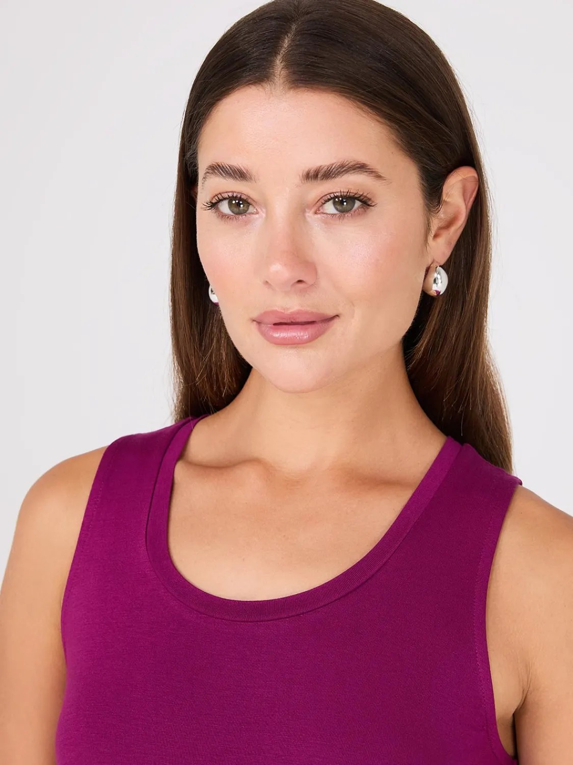 Suzy Shier Suzy Everyday|Sleeveless>Scoop Neck Swing Tank Top