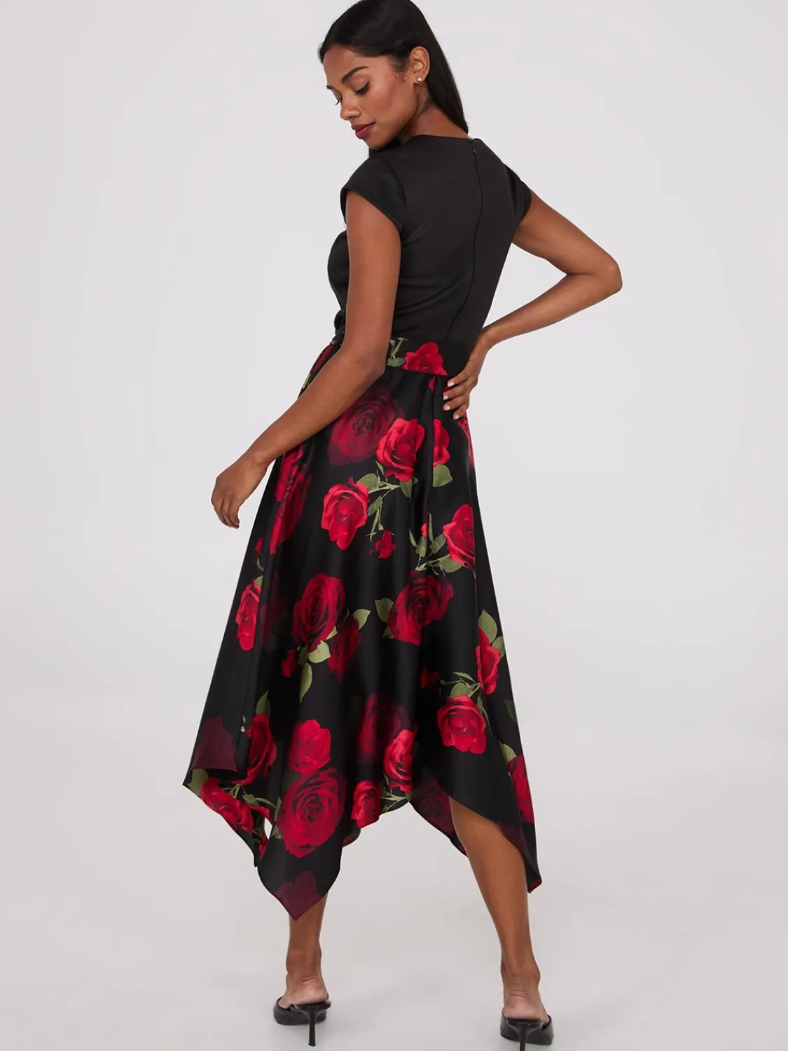 Suzy Shier Midi & Maxi|Party Dresses>Scuba Midi Dress With Printed Satin Skirt