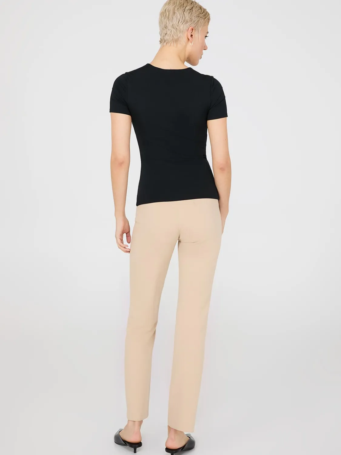 Suzy Shier Suzy Everyday|Short Sleeve>Sculpting Crew Neck T-Shirt