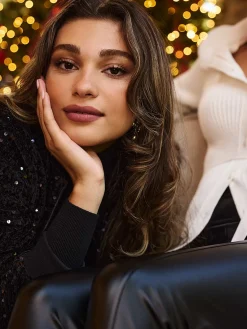 Suzy Shier Long Sleeve|Fashion Tops>Sequin Velvet Bomber Jacket