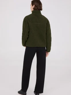 Suzy Shier Puffers & Jackets|Puffers & Jackets><noscript><img width=