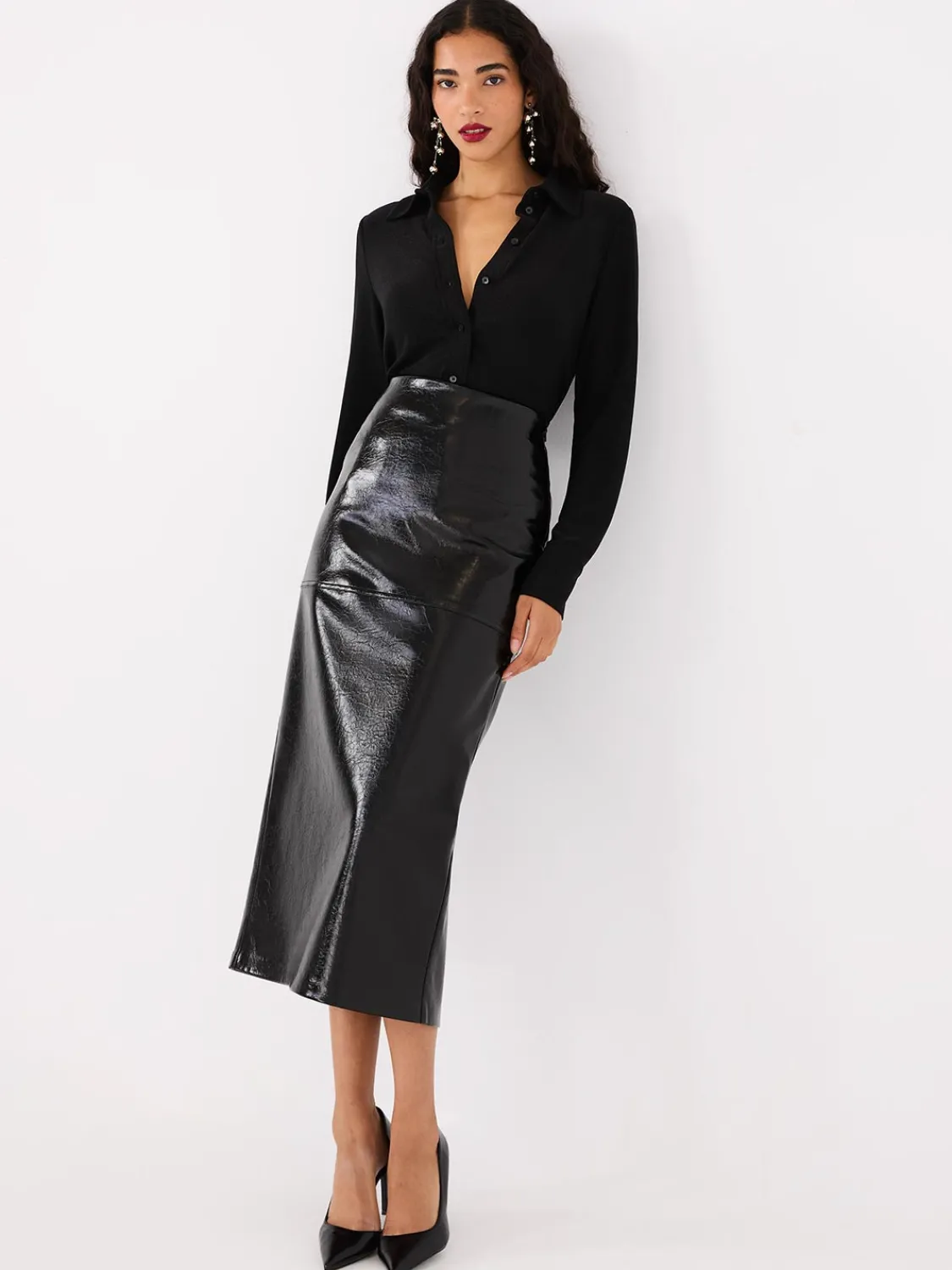 Suzy Shier Tops|Long Sleeve>Shimmer Button-Front Blouse