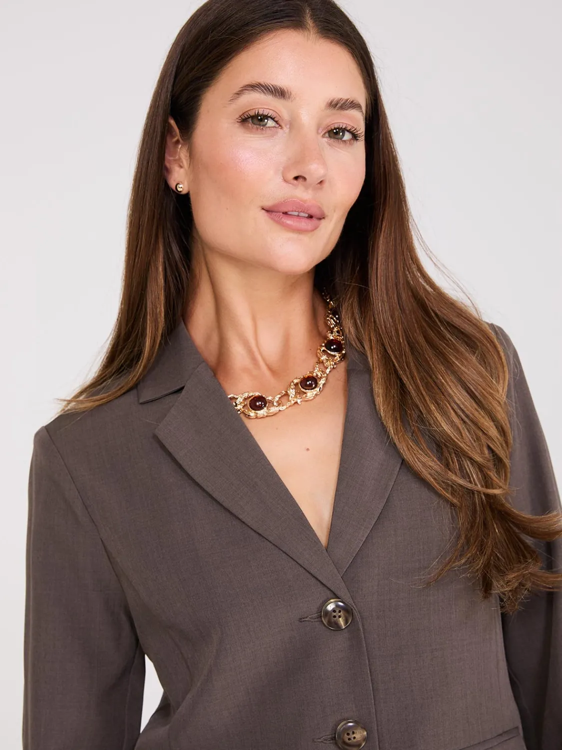 Suzy Shier Suiting|Blazers & Vests>Short 3-Button Blazer