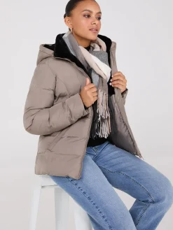 Suzy Shier Puffers & Jackets|Puffers & Jackets><noscript><img width=