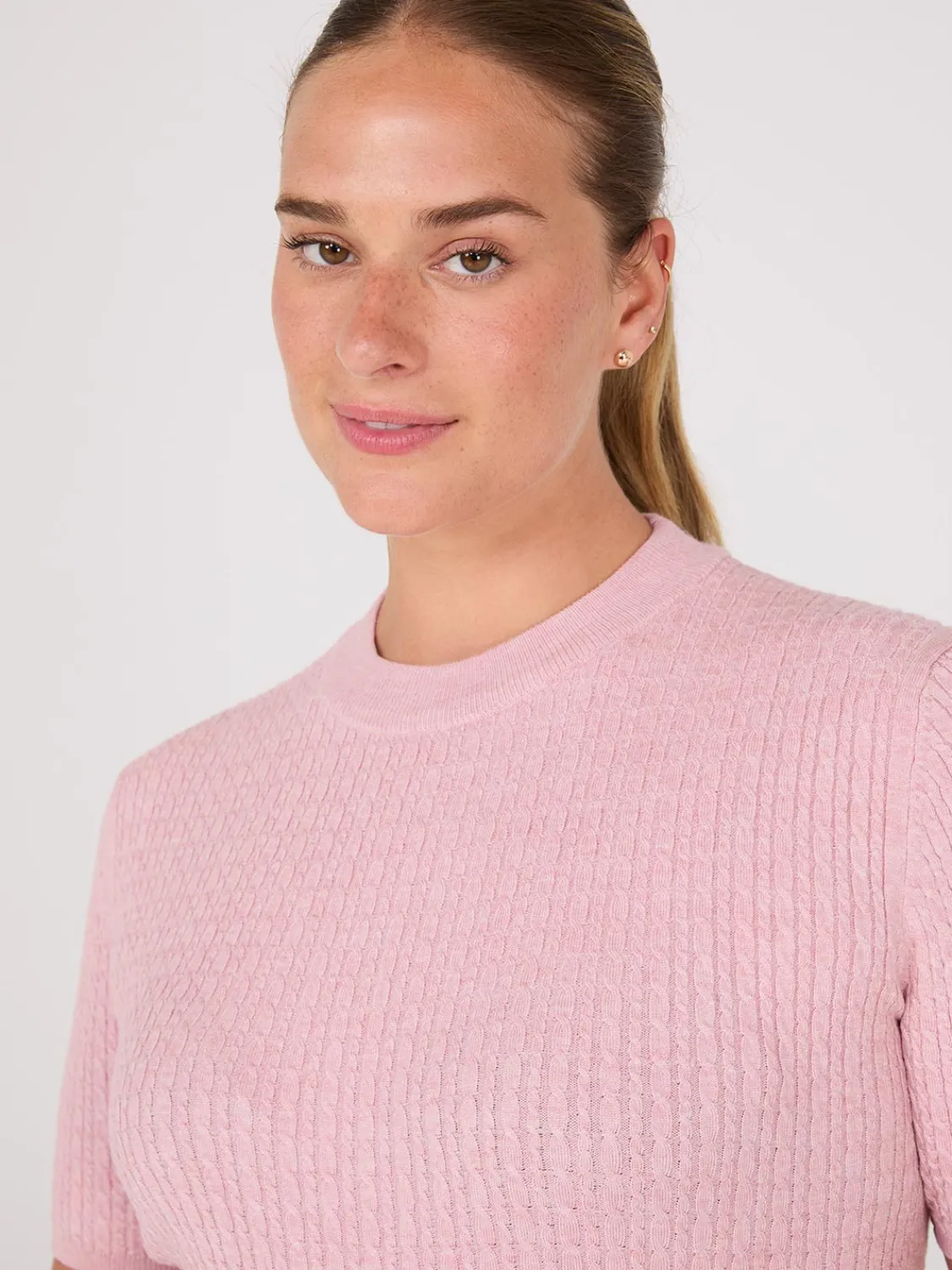Suzy Shier Short Sleeve|Sweaters & Cardigans>Short Sleeve Cable Knit Sweater
