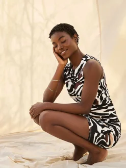 Suzy Shier Mini|Party Dresses>Sleeveless Animal Print Gathered Mini Dress