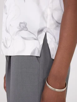 Suzy Shier Tops|Sleeveless><noscript><img width=