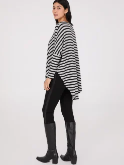Suzy Shier Long Sleeve><noscript><img width=