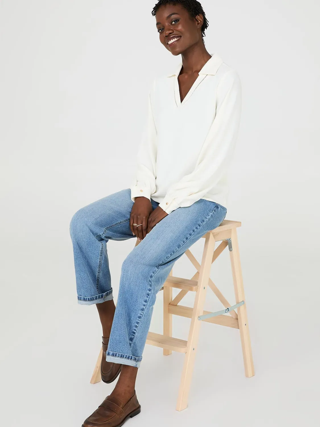 Suzy Shier Tops|Long Sleeve>Textured Johnny Collar Popover Blouse