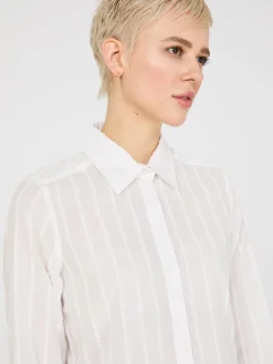Suzy Shier Tops|Long Sleeve>Textured Long Sleeve Button-Front Blouse