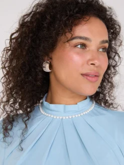 Suzy Shier Tops|Long Sleeve>Textured Mock Neck Top With Pearl Details