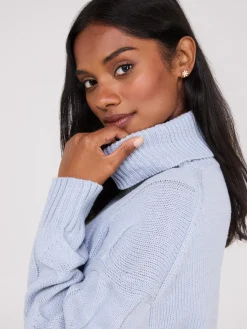 Suzy Shier Long Sleeve|Sweaters & Cardigans>Twisted Cable Knit Turtleneck Sweater