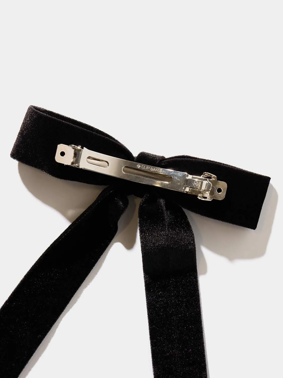 Suzy Shier Hair Accessories>Velvet Bow Hair Clip