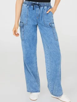 Suzy Shier Jeans|Pants><noscript><img width=