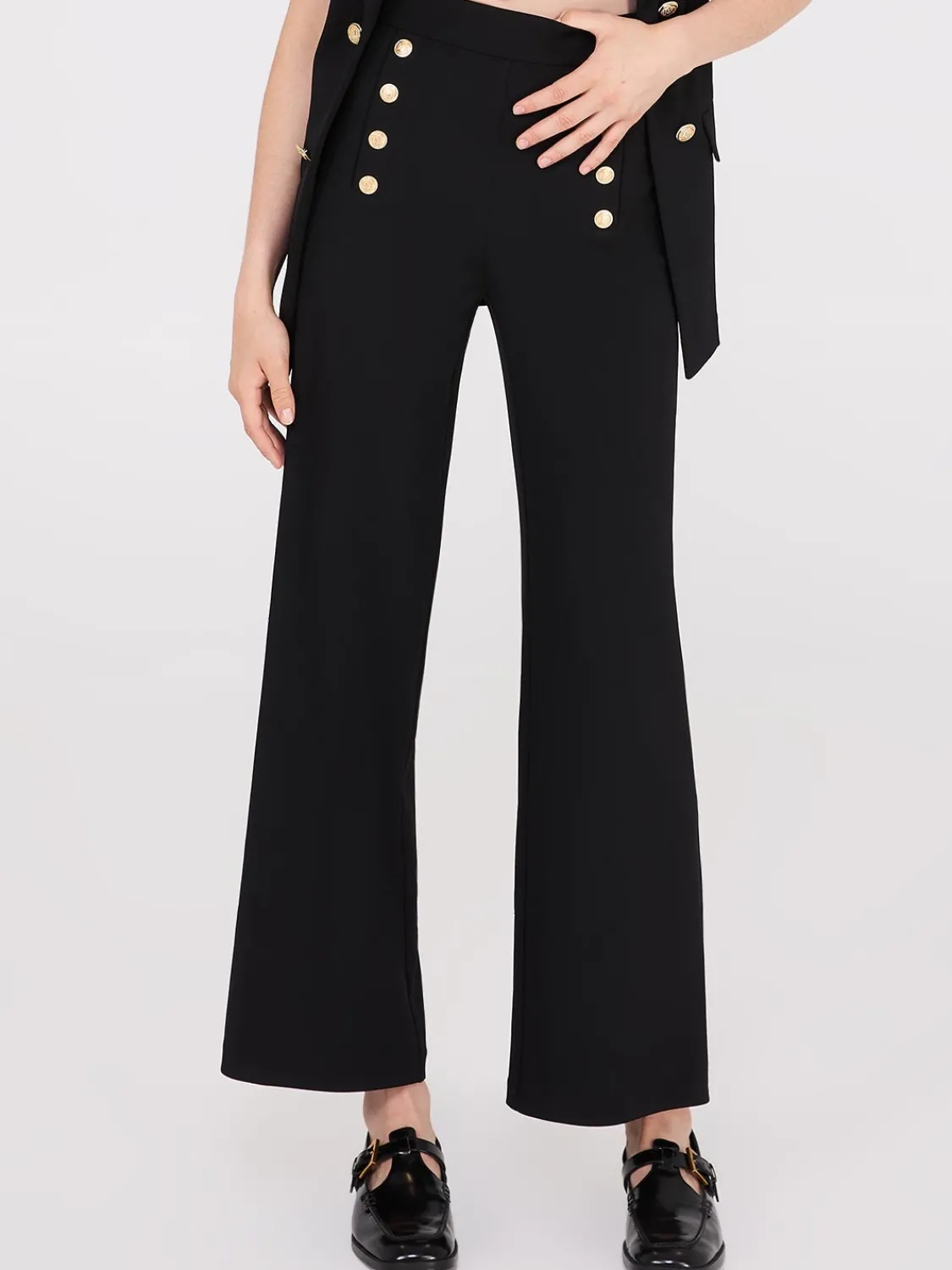 Suzy Shier Suiting|Bottoms>Wide-Leg Pants With Gold Button Details